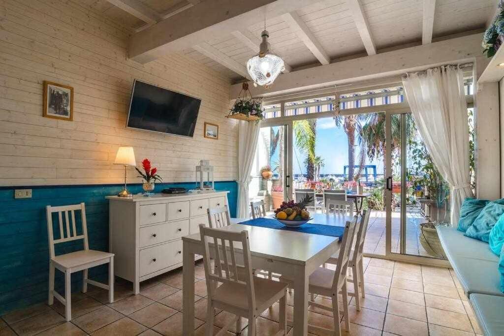 הוילה ריפוסטו Casa Delle Zammare Fronte Mare Centro Storico מראה חיצוני תמונה