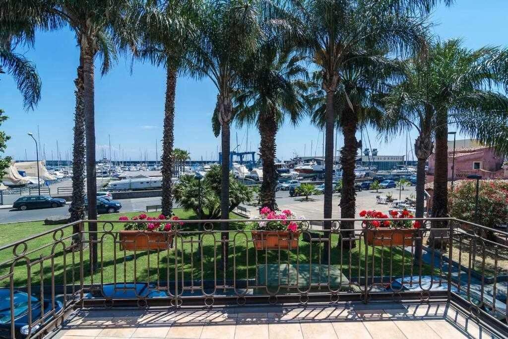 הוילה ריפוסטו Casa Delle Zammare Fronte Mare Centro Storico מראה חיצוני תמונה