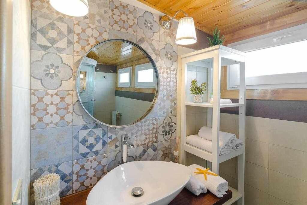 הוילה ריפוסטו Casa Delle Zammare Fronte Mare Centro Storico מראה חיצוני תמונה